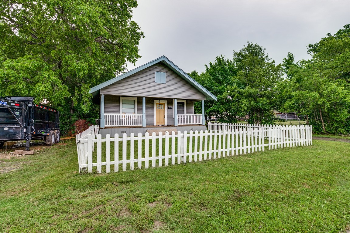 5921 Broadway Avenue Haltom City TX 76117