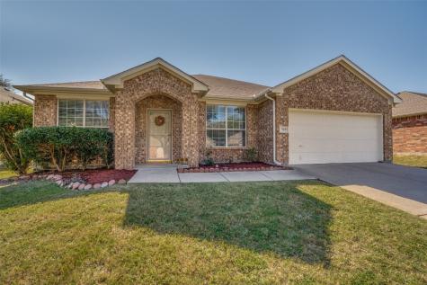 705 Fannin Lane Mansfield TX 76063