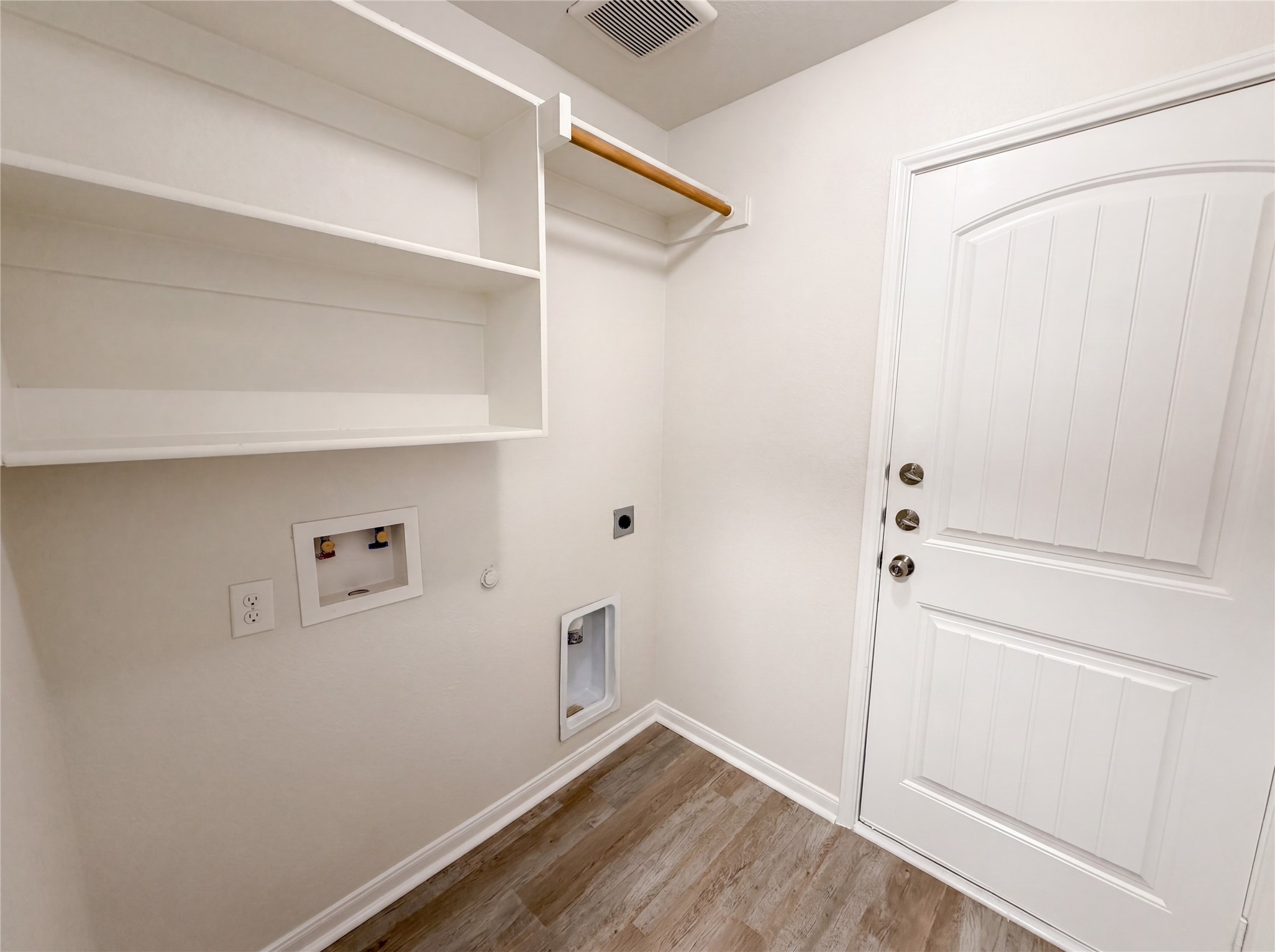 2824 Saint Bernard Drive Dallas TX 75233