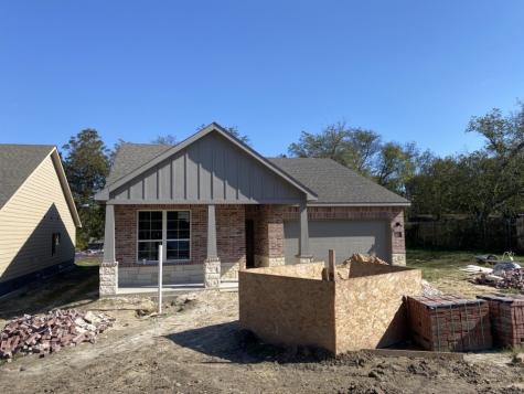 915 Sayle Street Greenville TX 75401