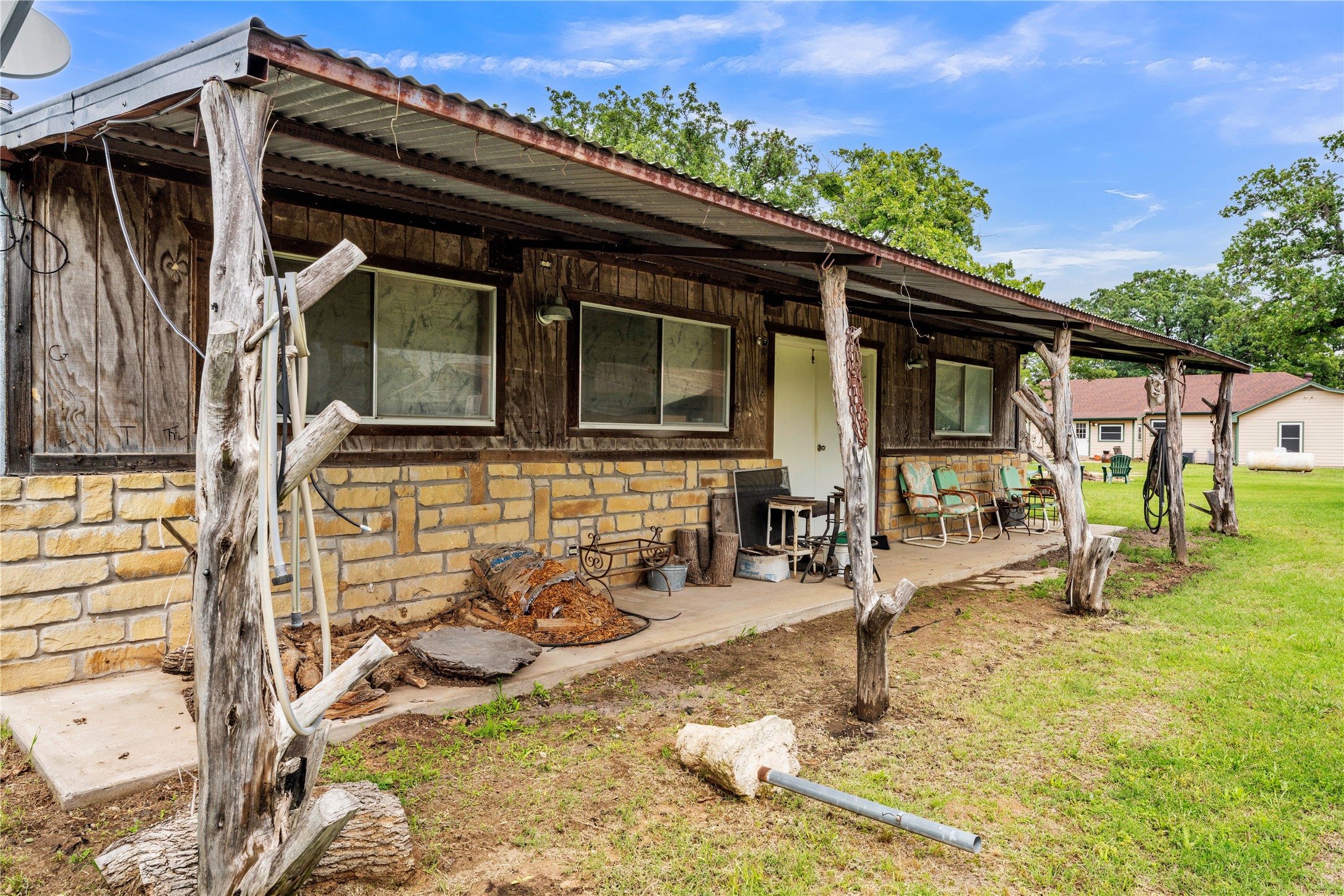 209 Dixie Road Weatherford TX 76087