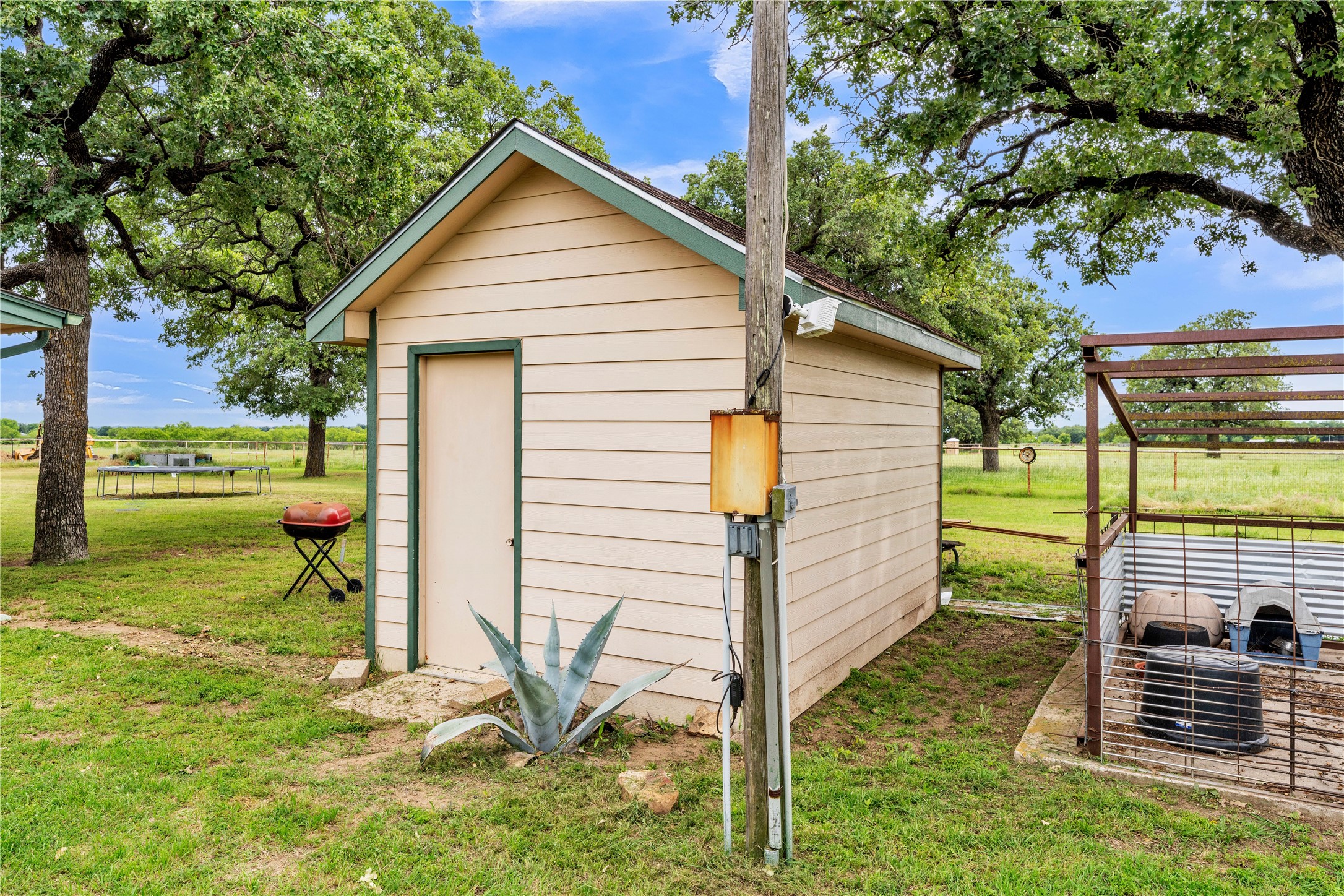 209 Dixie Road Weatherford TX 76087