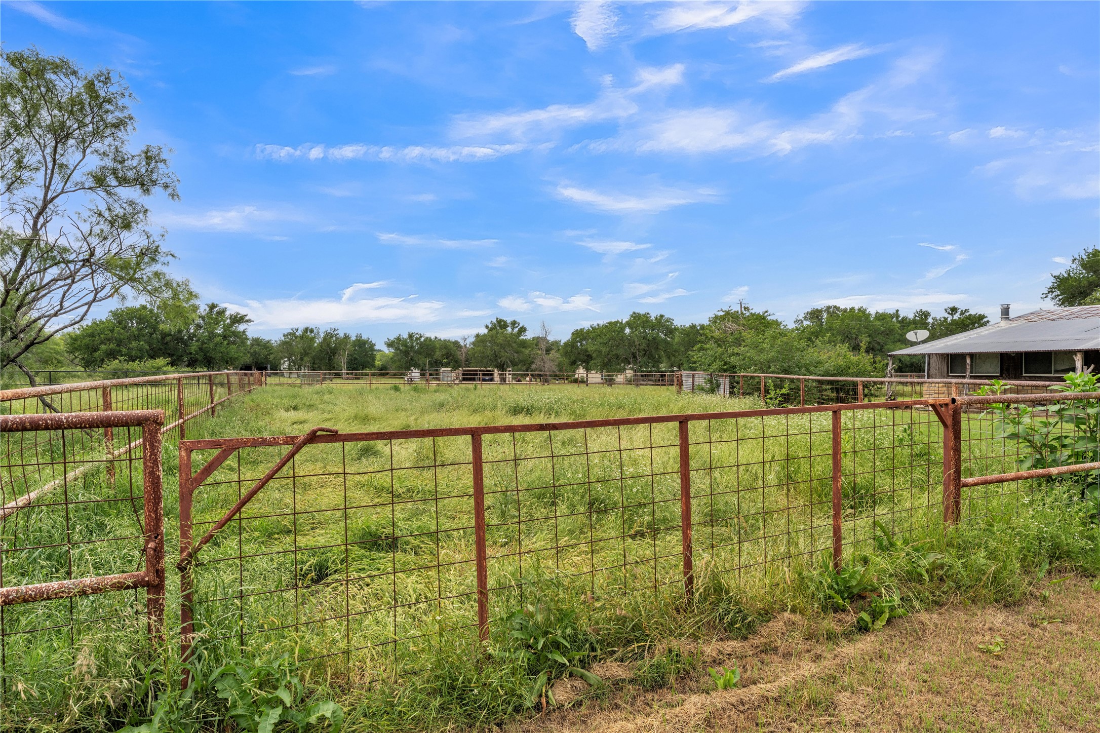 209 Dixie Road Weatherford TX 76087