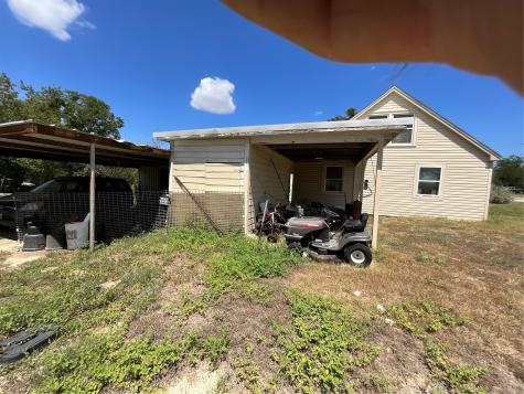 302 Hillcrest Street Hico TX 76457