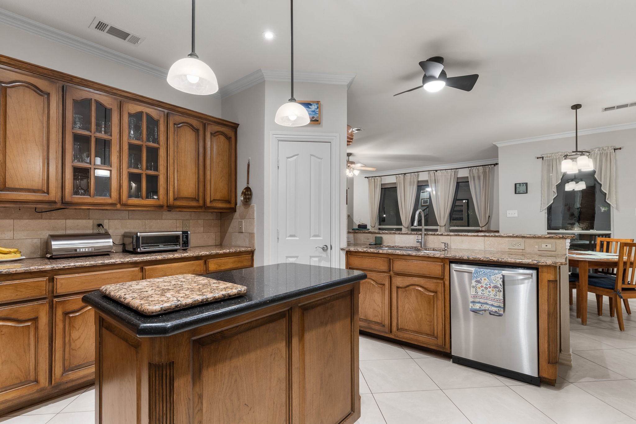 3317 Stonecrest Drive Grapevine TX 76051