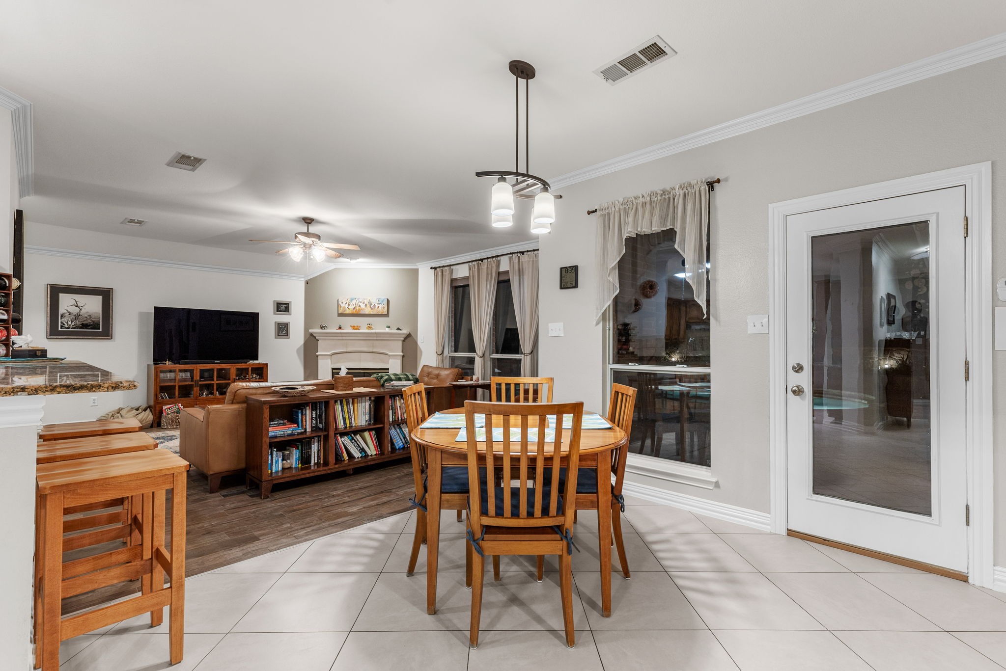 3317 Stonecrest Drive Grapevine TX 76051