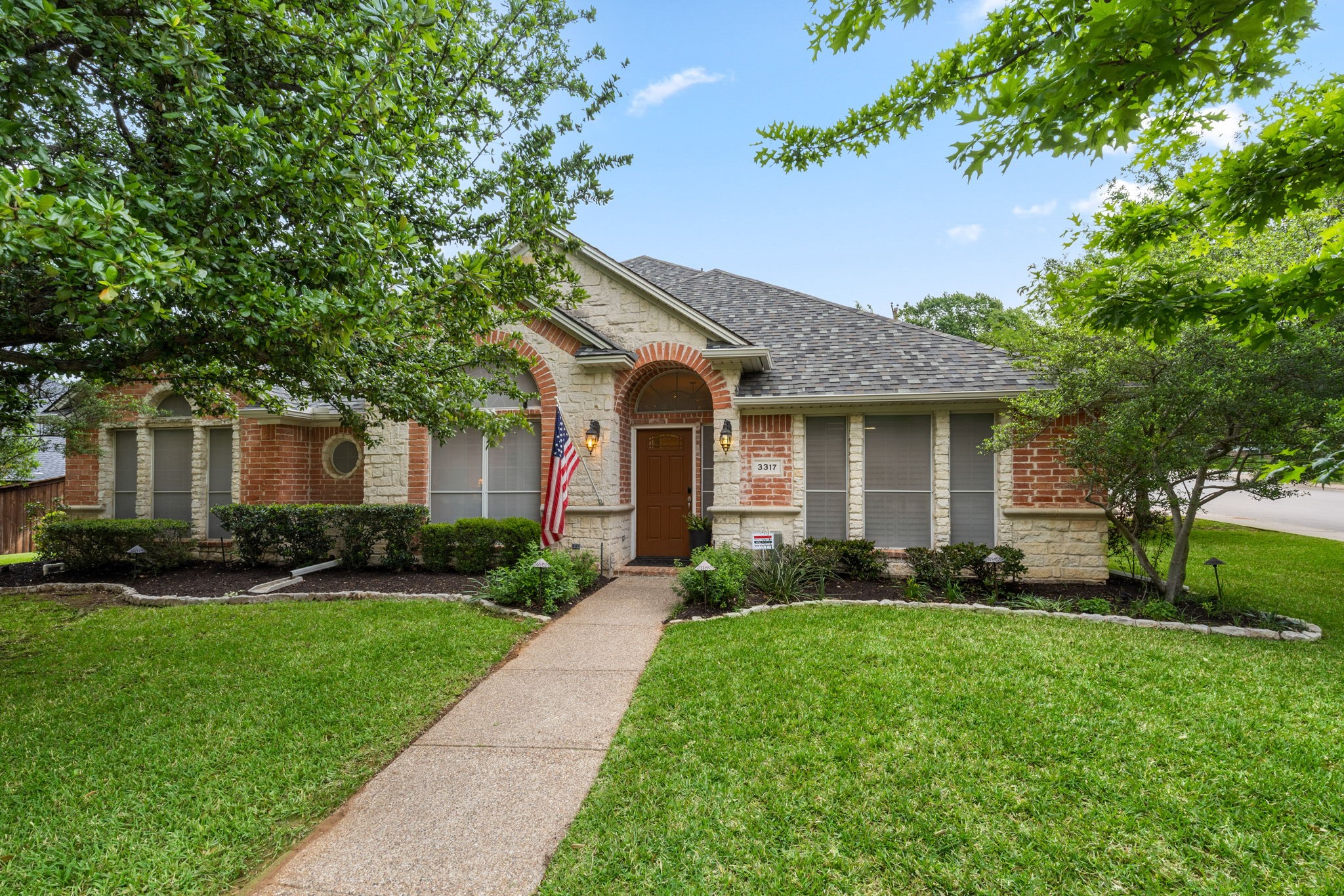 3317 Stonecrest Drive Grapevine TX 76051