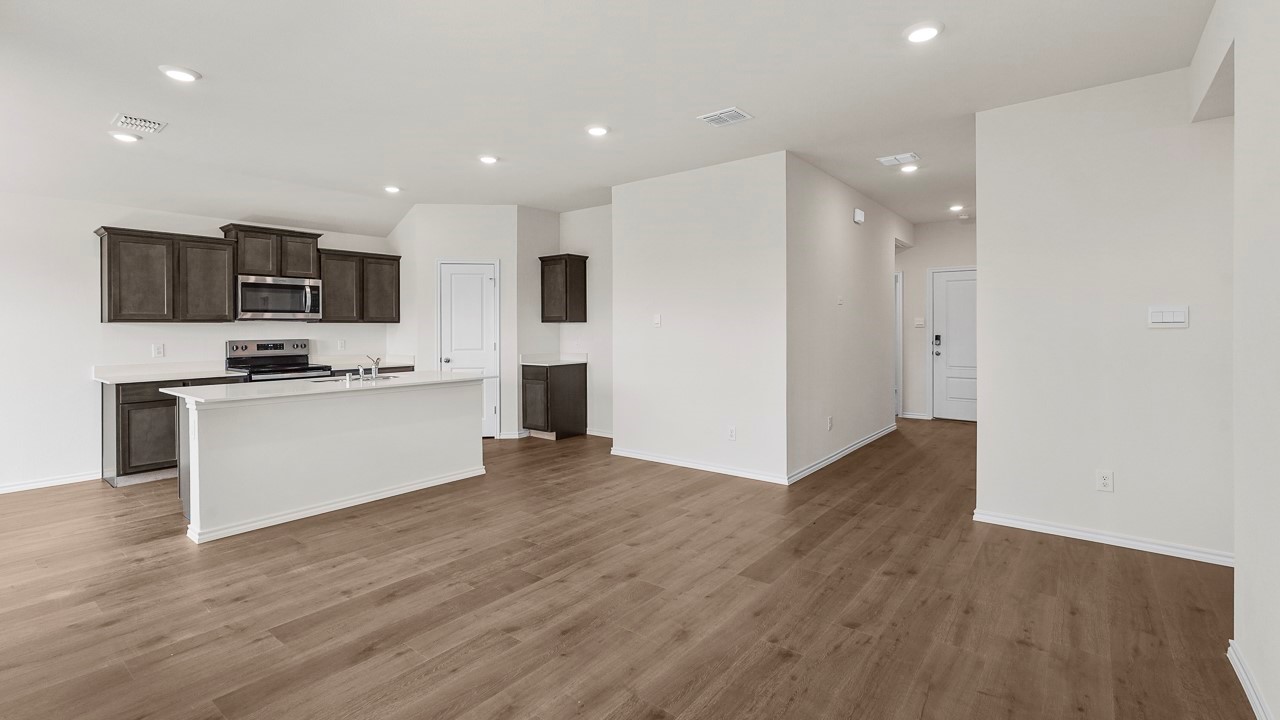 1675 Mantle Road Crandall TX 75114