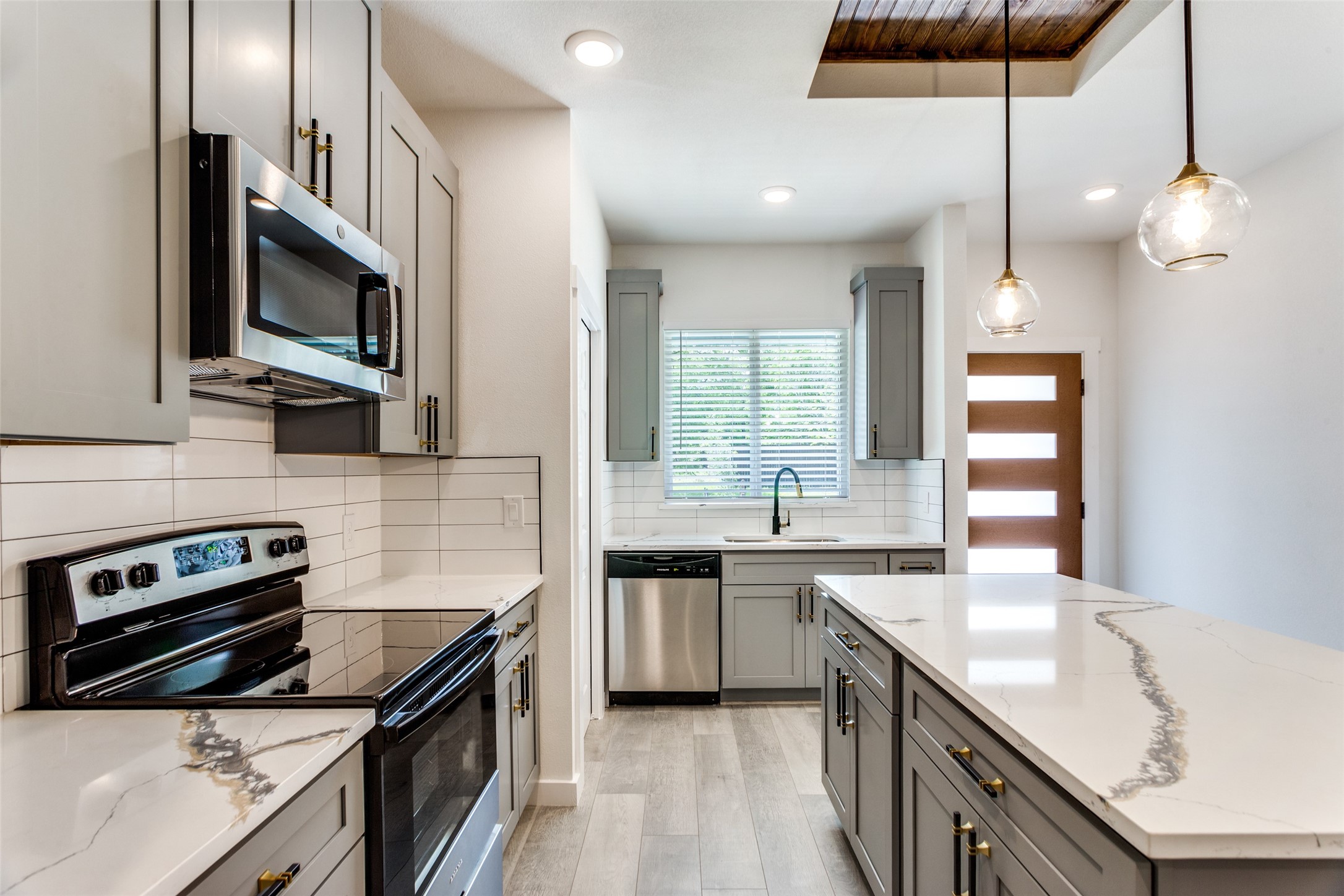 1329 Arizona Avenue Fort Worth TX 76104