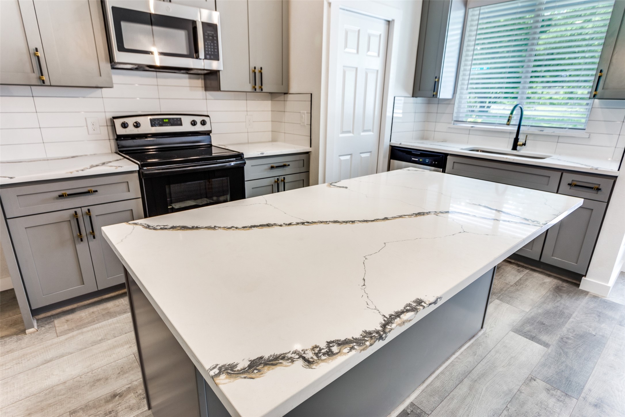 1329 Arizona Avenue Fort Worth TX 76104