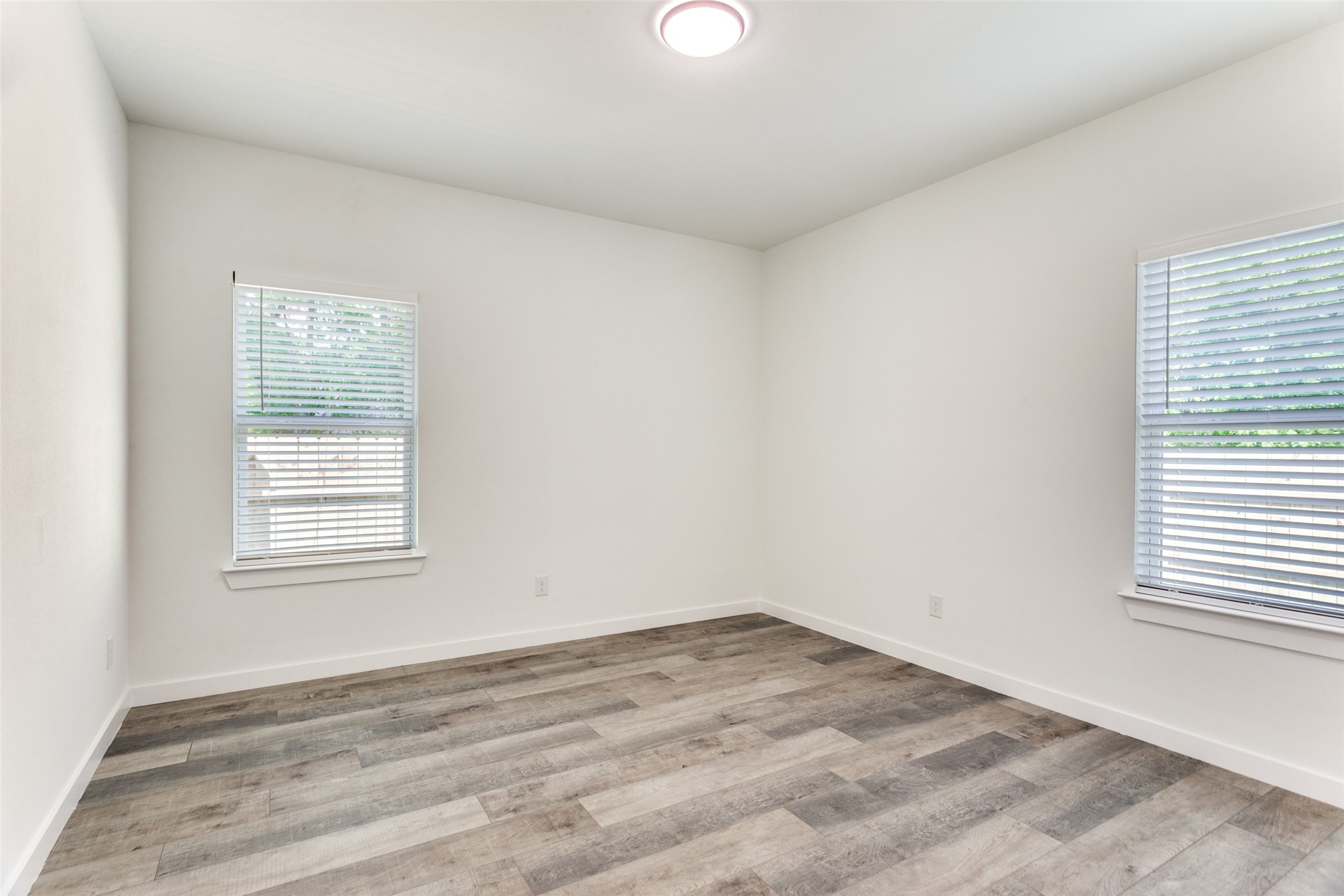 1329 Arizona Avenue Fort Worth TX 76104