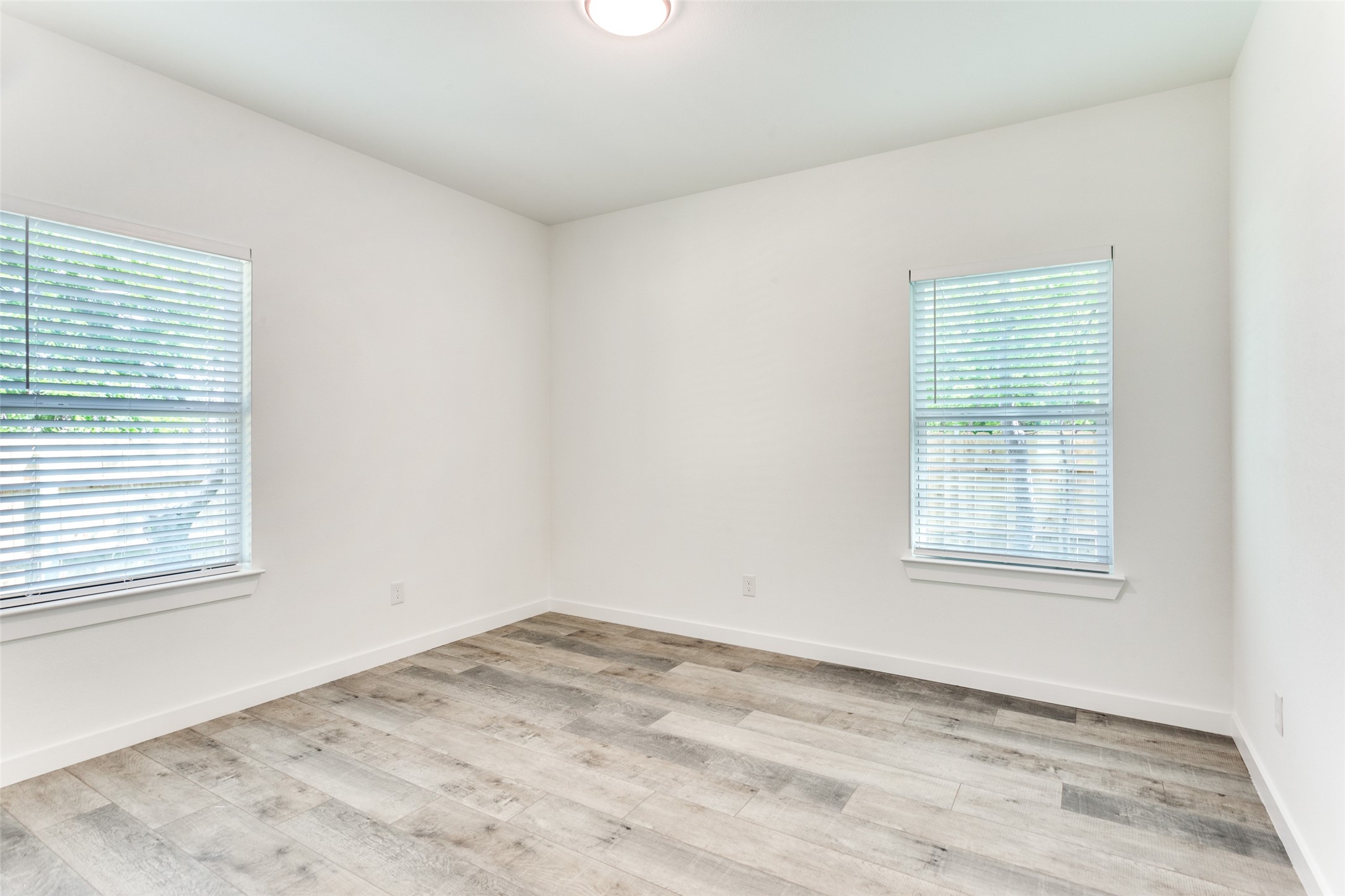 1329 Arizona Avenue Fort Worth TX 76104