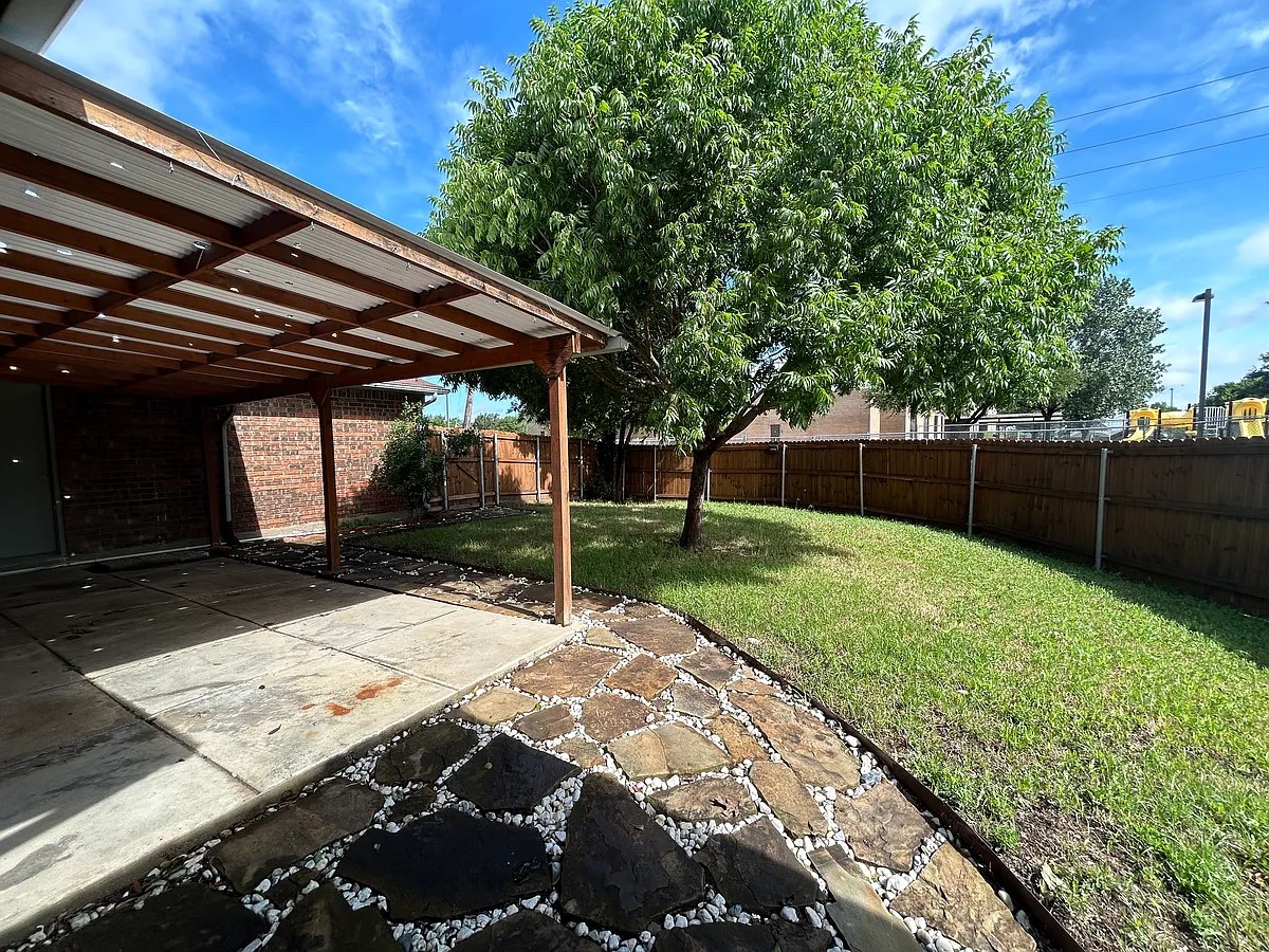 5584 Squires Drive The Colony TX 75056