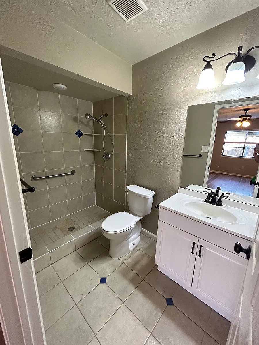 5584 Squires Drive The Colony TX 75056
