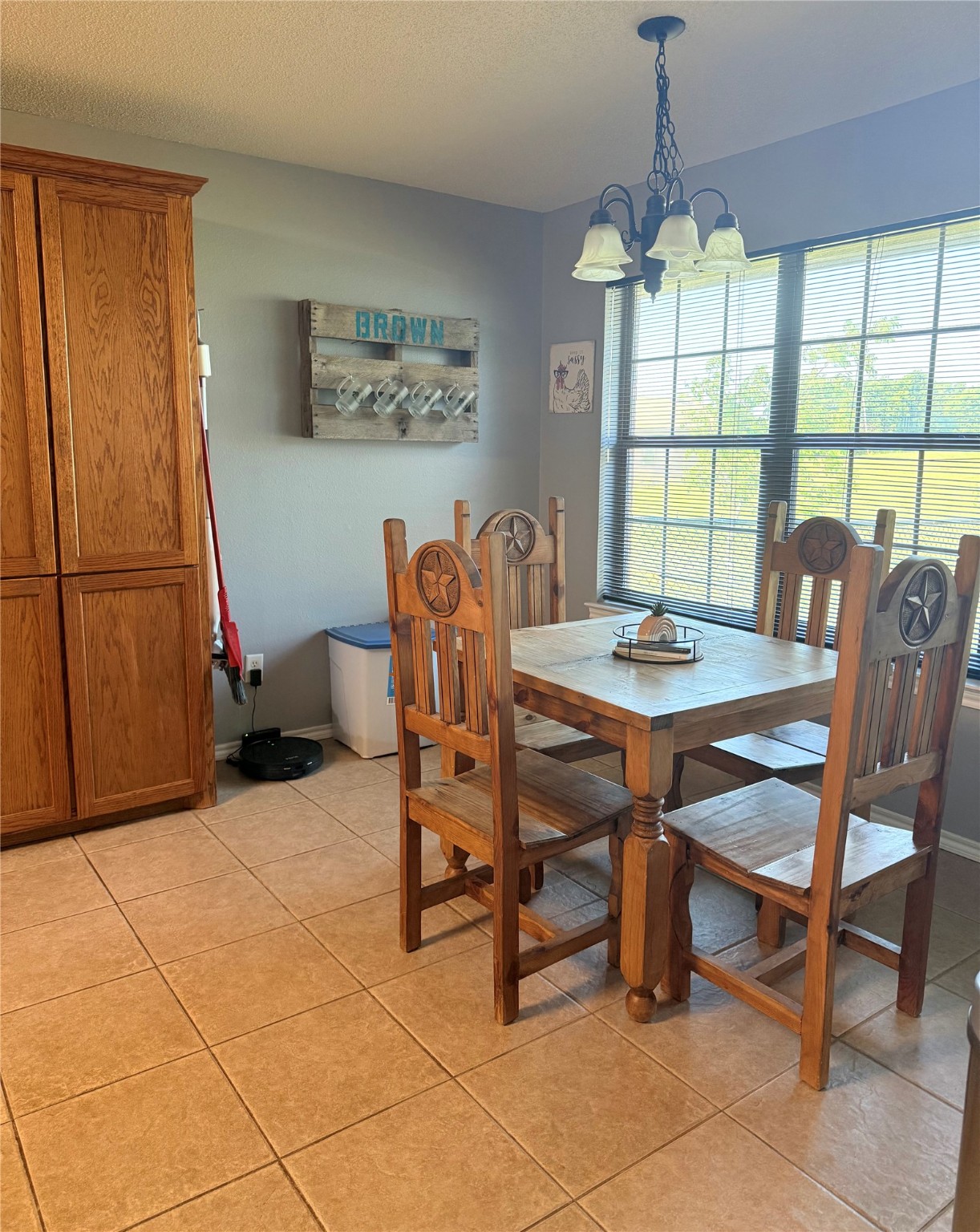 240 County Road 12550 Paris TX 75462