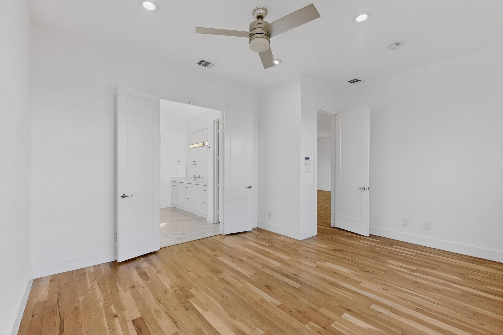 4521 Cowan Avenue Dallas TX 75209