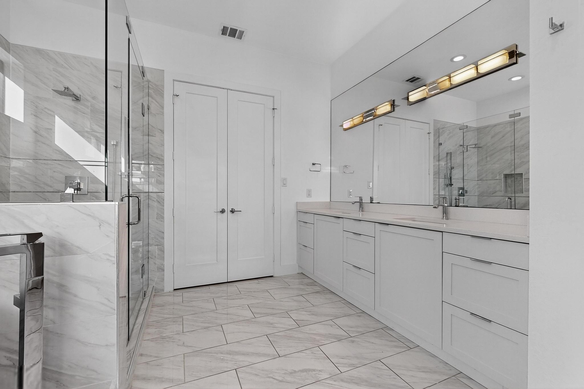 4521 Cowan Avenue Dallas TX 75209