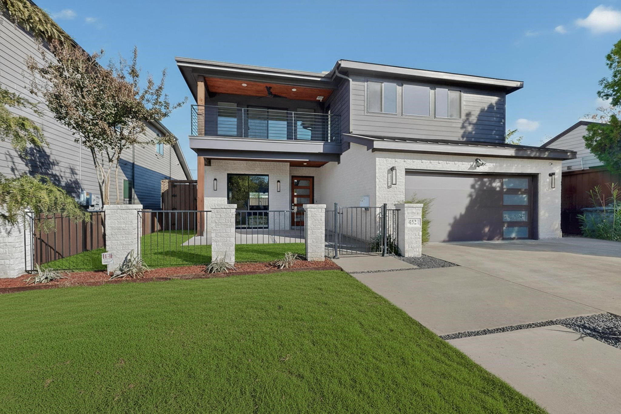 4521 Cowan Avenue Dallas TX 75209