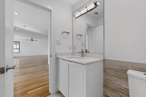 4521 Cowan Avenue Dallas TX 75209