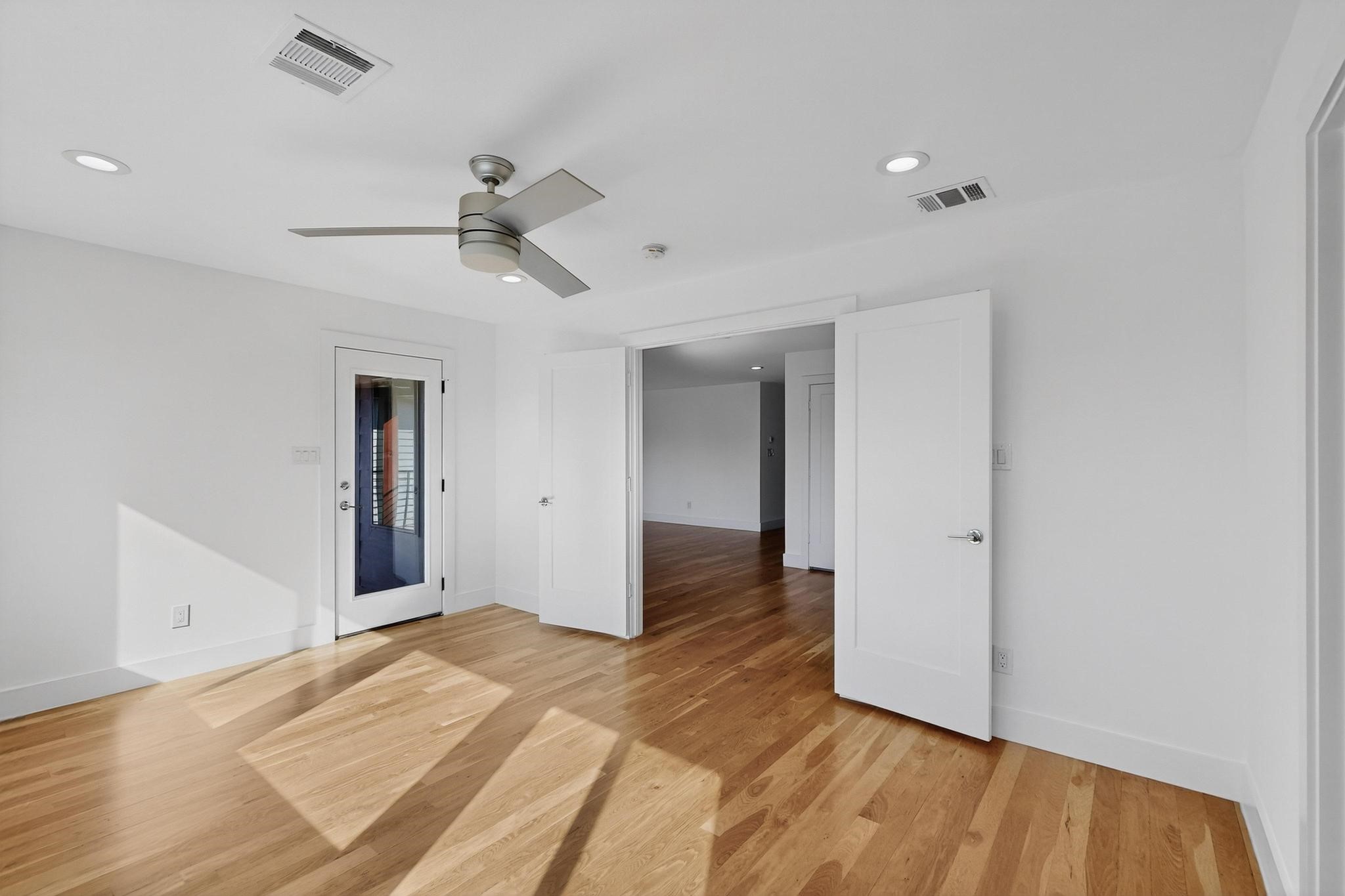 4521 Cowan Avenue Dallas TX 75209