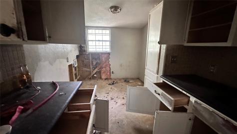 141 W Brownlee Avenue Dallas TX 75224