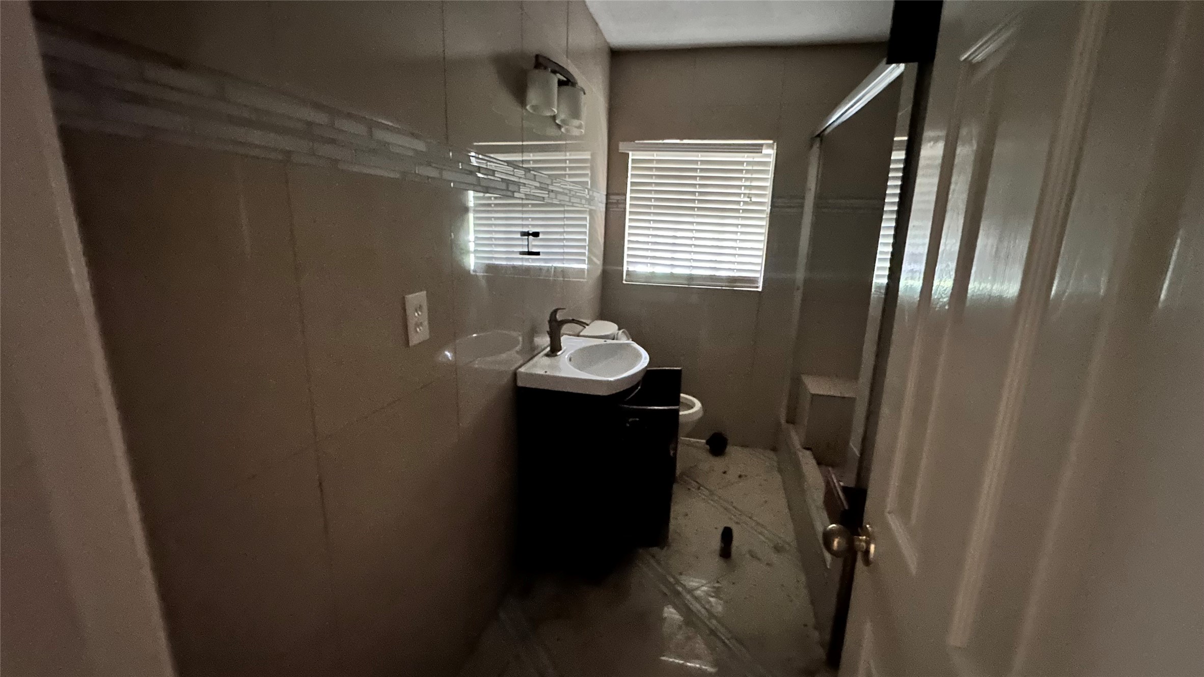 141 W Brownlee Avenue Dallas TX 75224