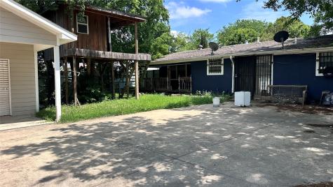 141 W Brownlee Avenue Dallas TX 75224