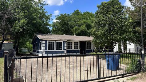 141 W Brownlee Avenue Dallas TX 75224