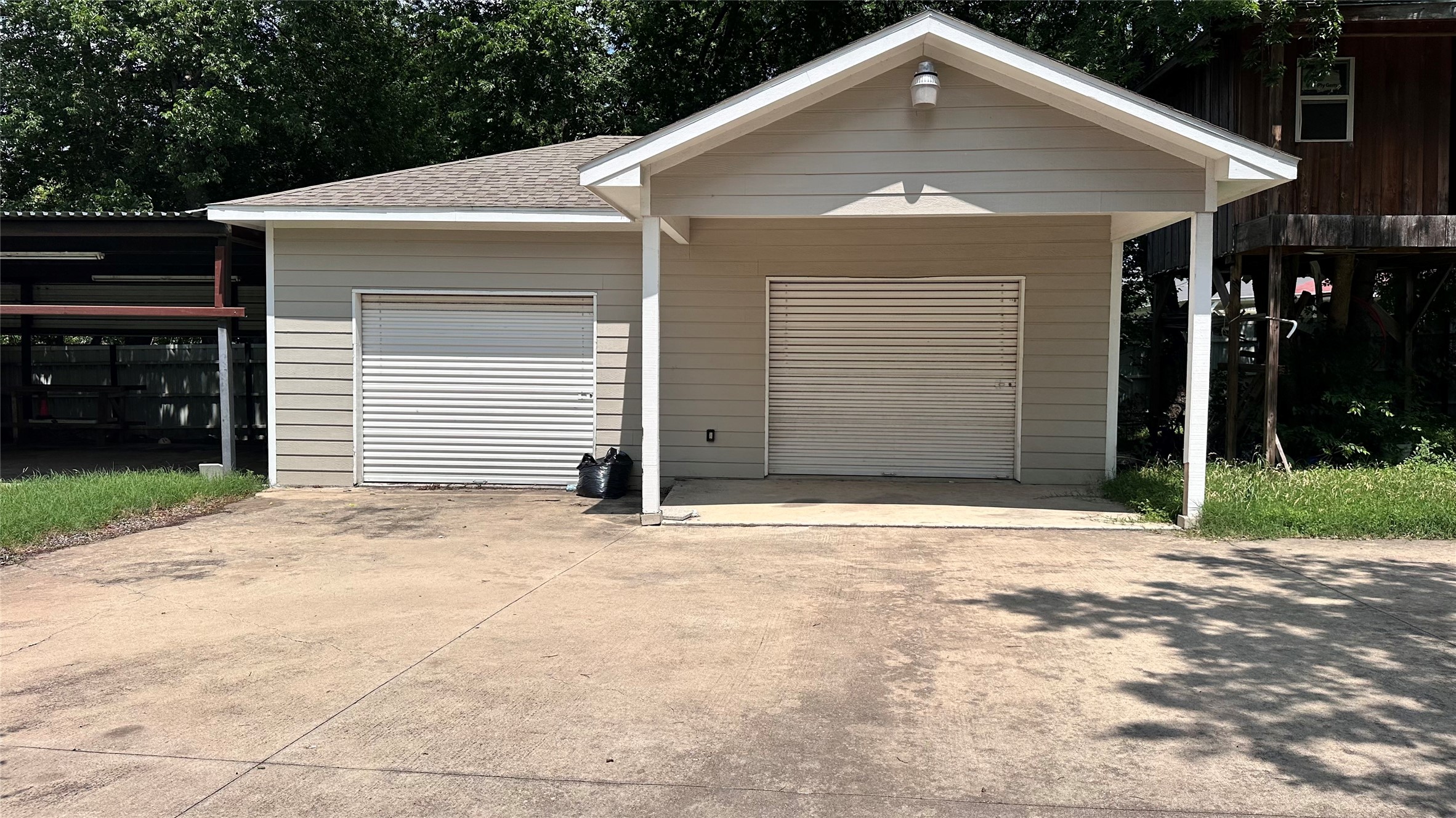141 W Brownlee Avenue Dallas TX 75224