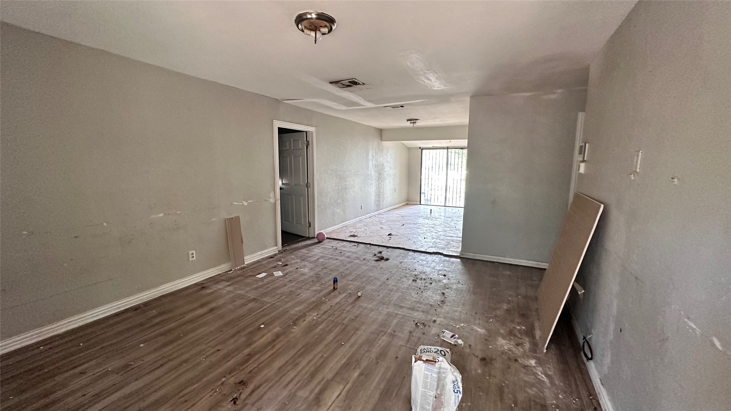 141 W Brownlee Avenue Dallas TX 75224