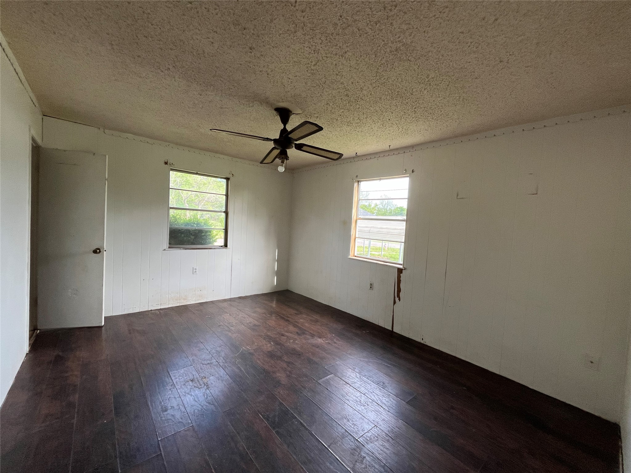 320 S Manson Street Wolfe City TX 75496