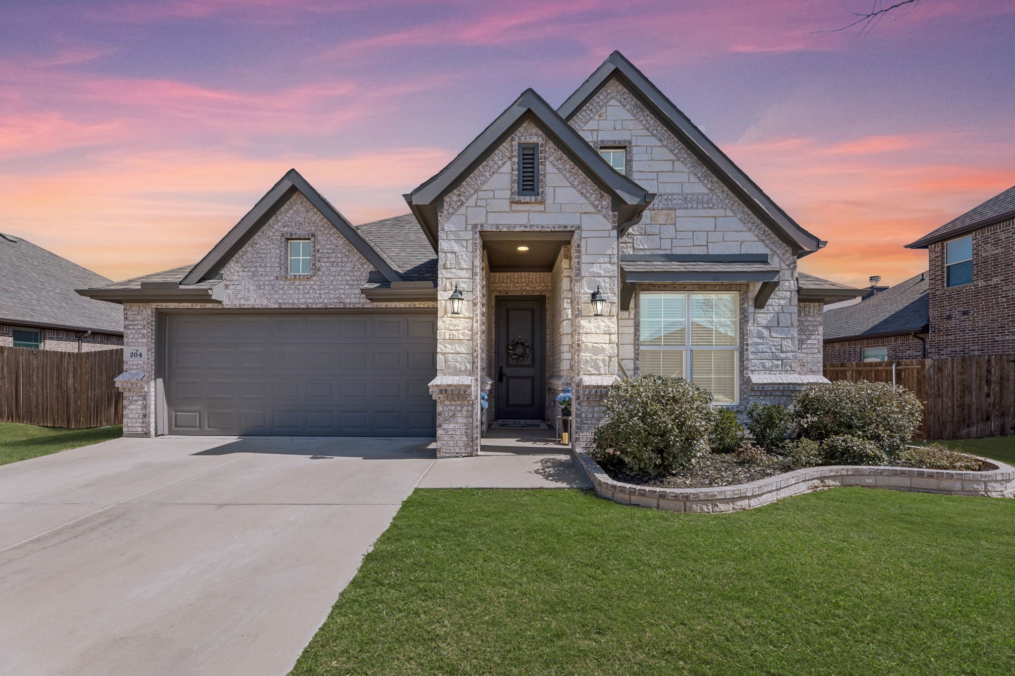 204 Magnolia Drive Azle TX 76020
