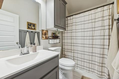 204 Magnolia Drive Azle TX 76020
