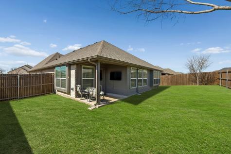204 Magnolia Drive Azle TX 76020