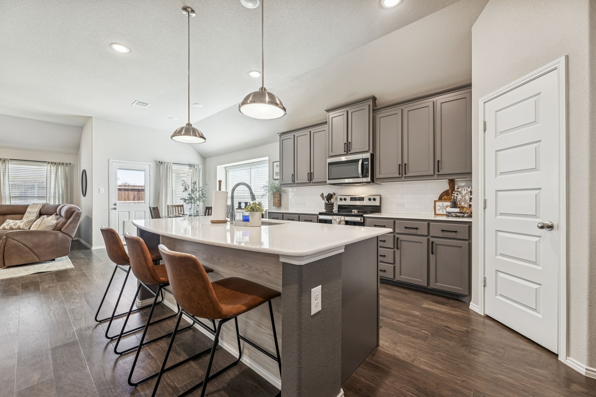 204 Magnolia Drive Azle TX 76020