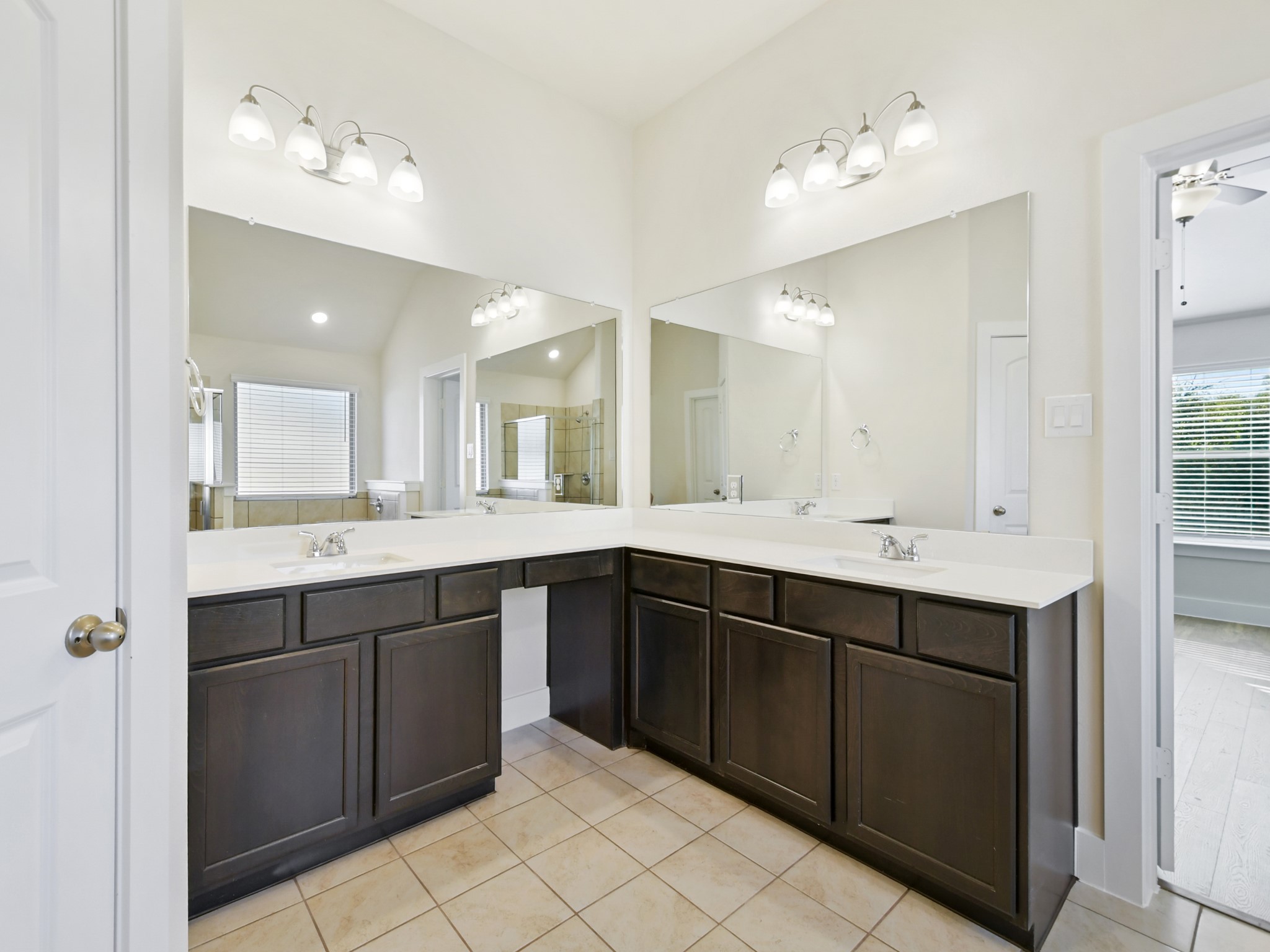 309 Horseshoe Bend Valley View TX 76272