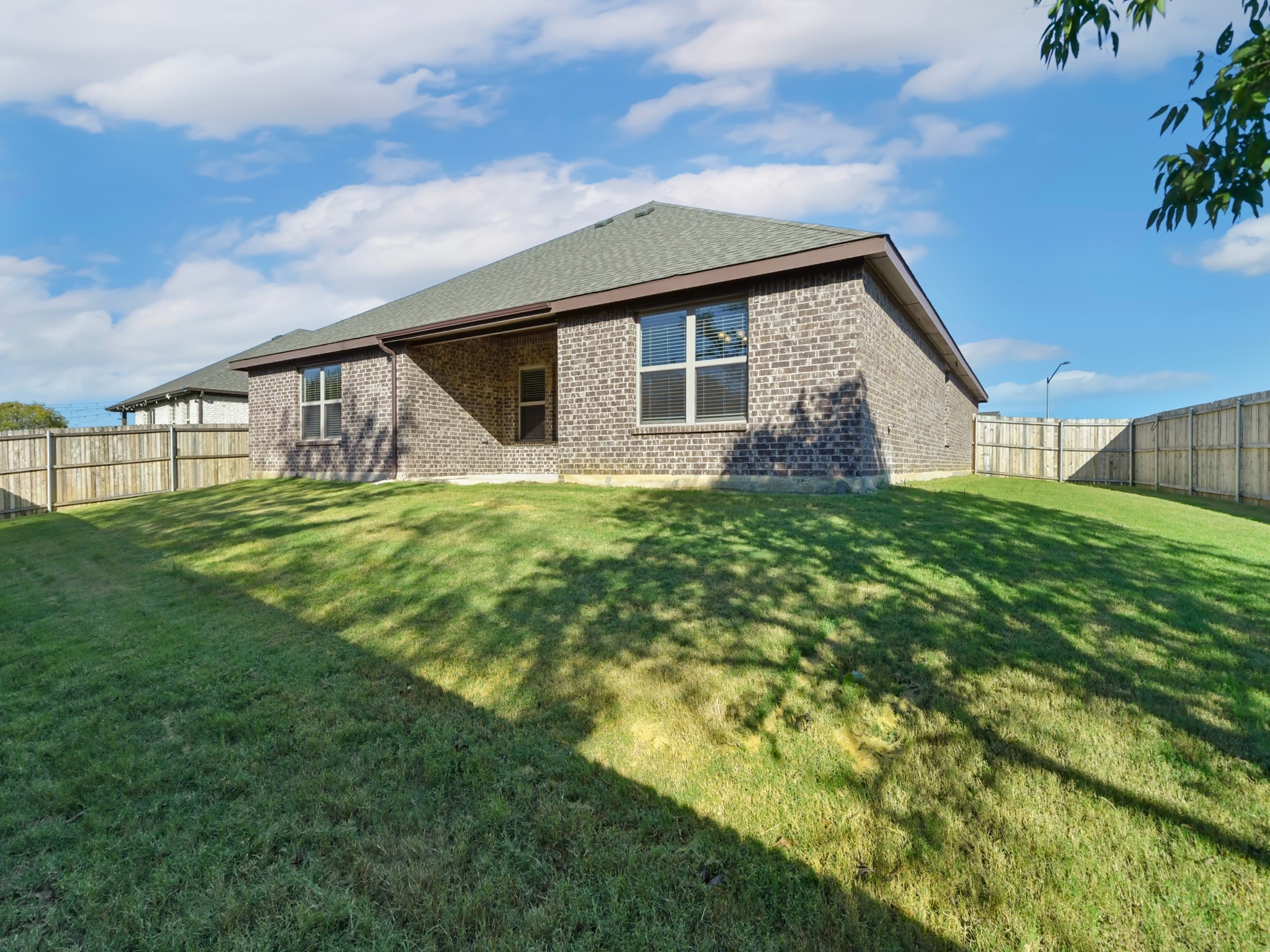 309 Horseshoe Bend Valley View TX 76272