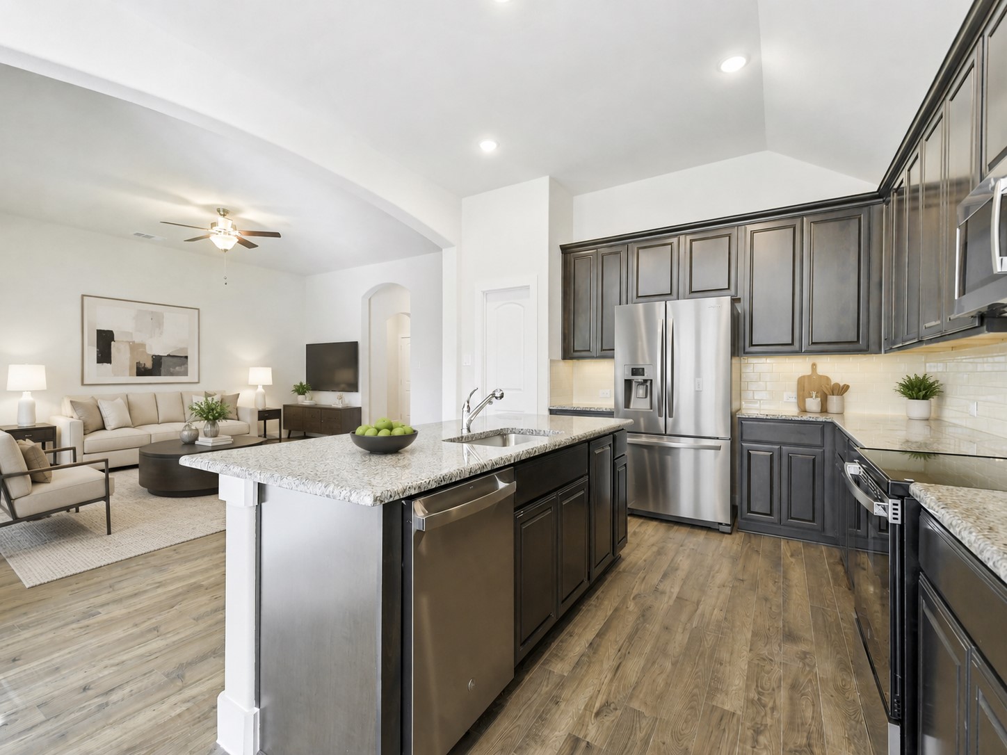 309 Horseshoe Bend Valley View TX 76272