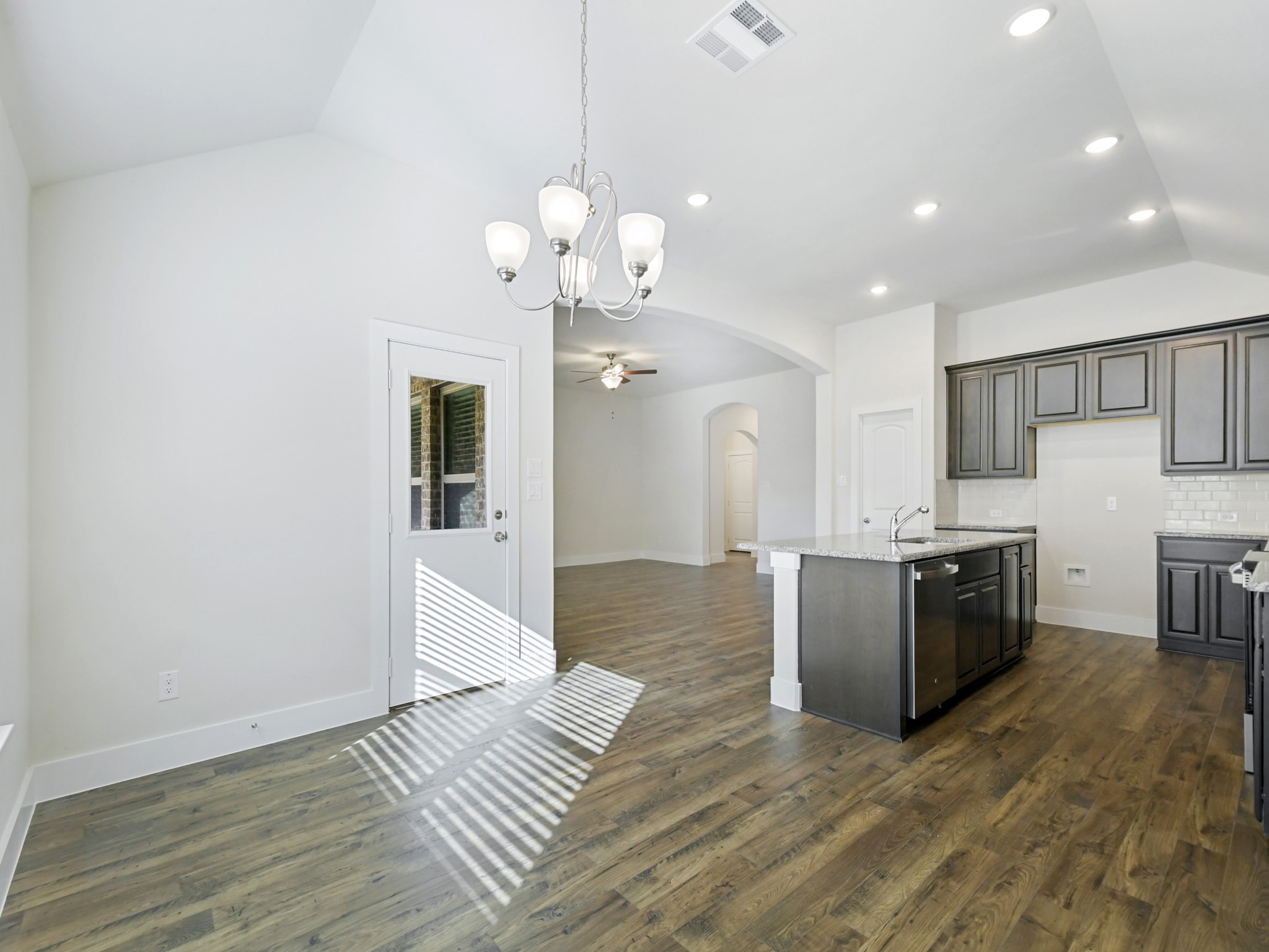 309 Horseshoe Bend Valley View TX 76272