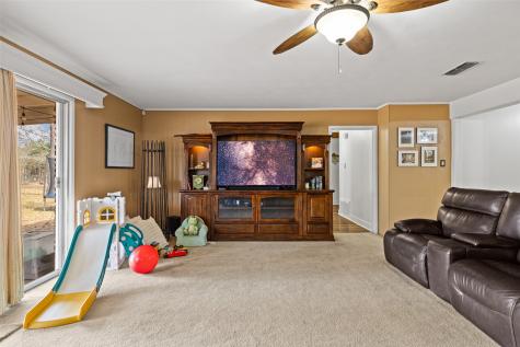 119 N Mimosa Ore City TX 75683