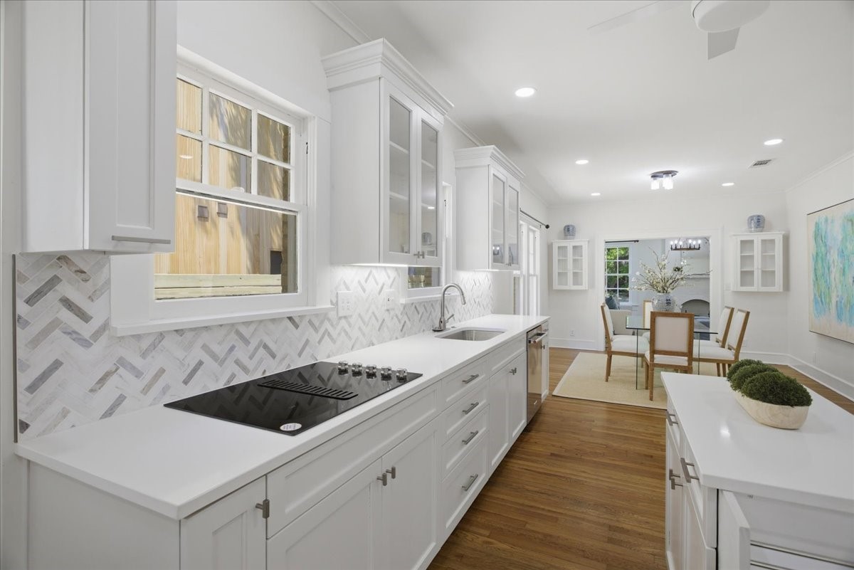 2528 Waits Avenue Fort Worth TX 76109