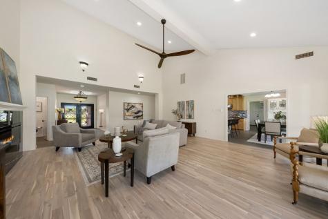 915 W Pleasant Run Road Desoto TX 75115
