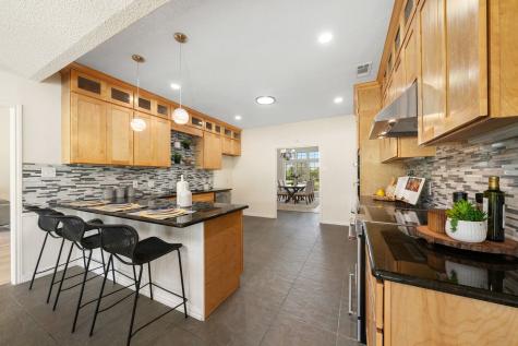 915 W Pleasant Run Road Desoto TX 75115