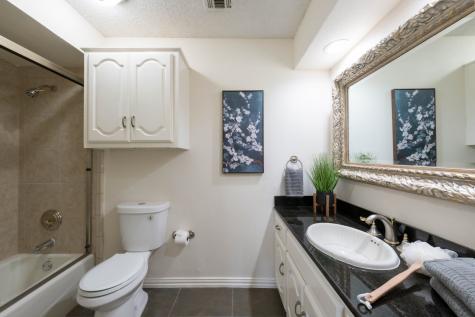 915 W Pleasant Run Road Desoto TX 75115