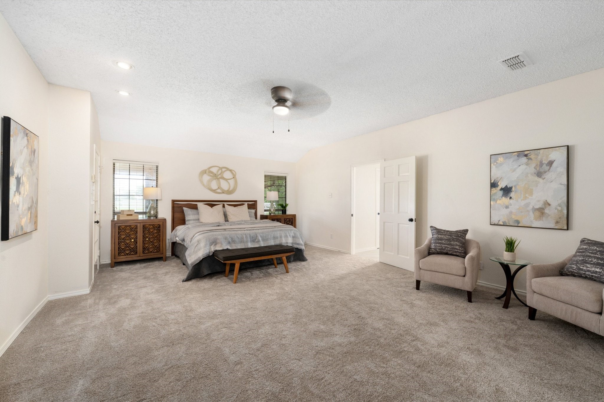 915 W Pleasant Run Road Desoto TX 75115