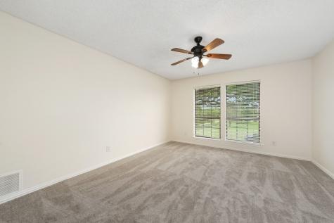 915 W Pleasant Run Road Desoto TX 75115