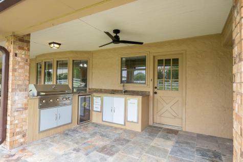 915 W Pleasant Run Road Desoto TX 75115