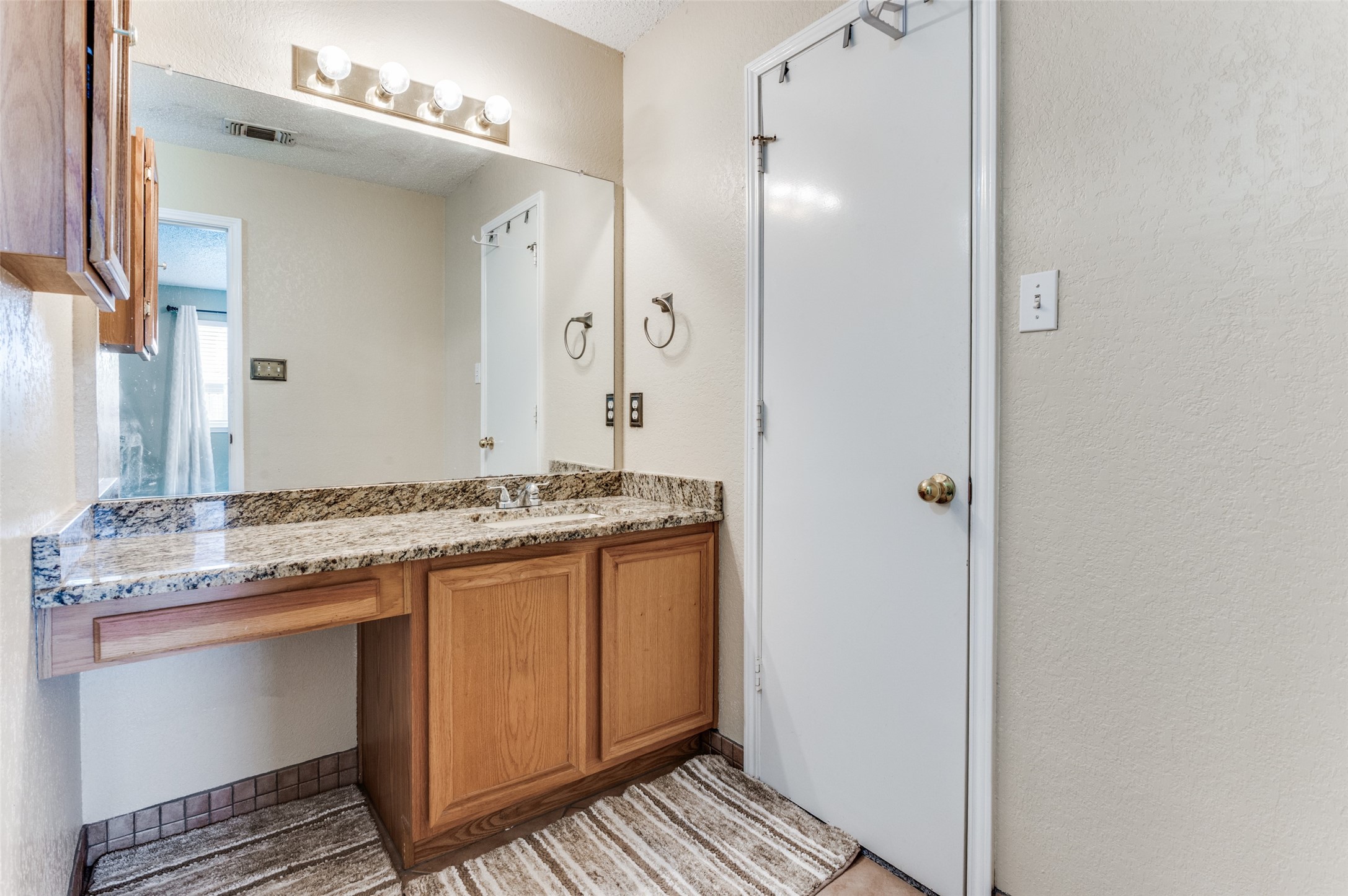 3132 Pheasant Run Court Grand Prairie TX 75052
