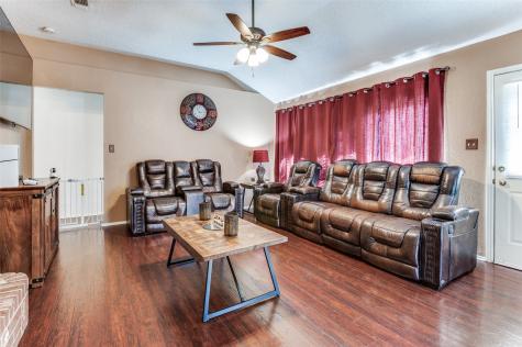 3132 Pheasant Run Court Grand Prairie TX 75052