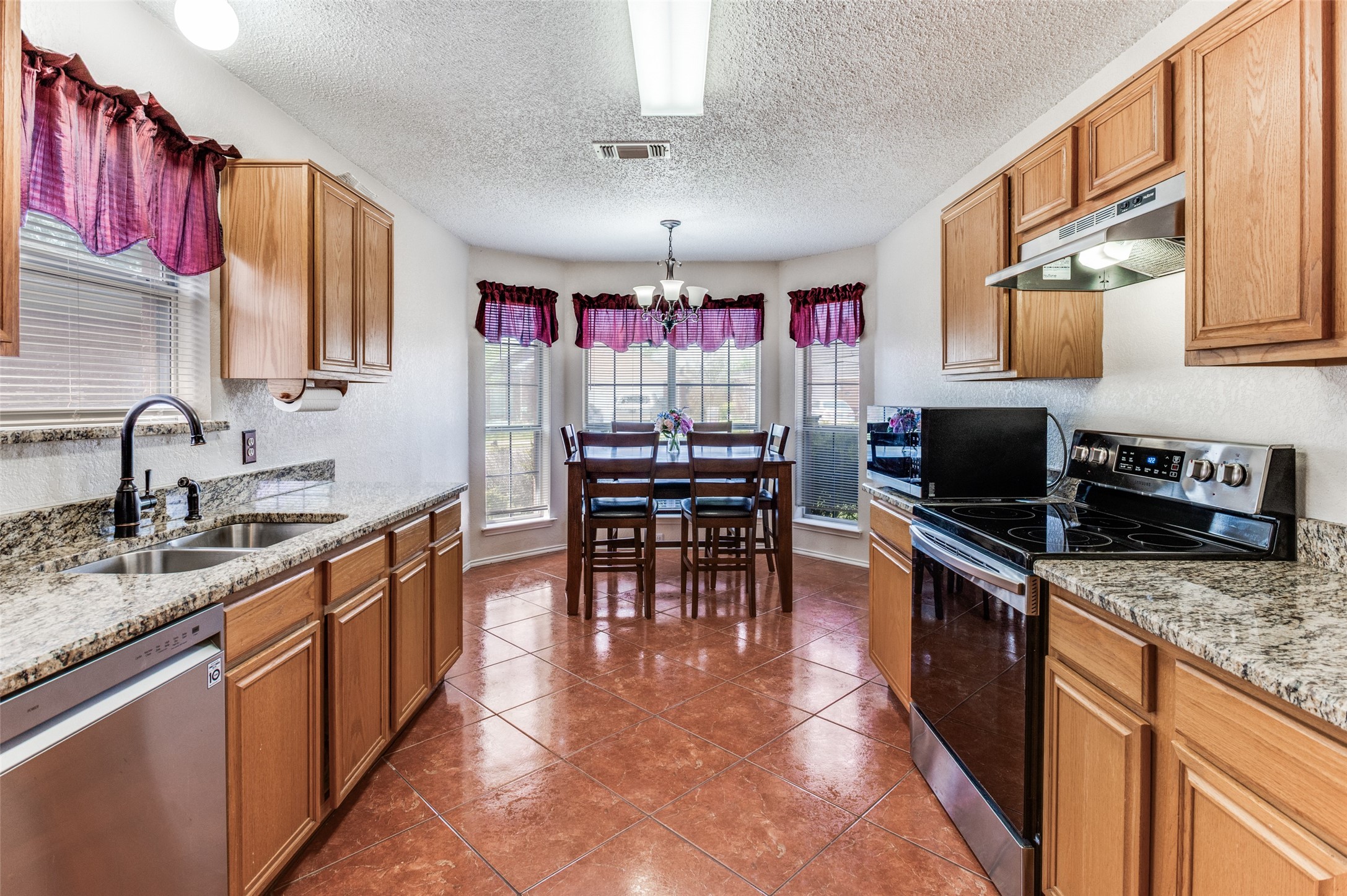 3132 Pheasant Run Court Grand Prairie TX 75052